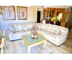 Increíble chalet a 150m de la playa Moncayo con 5 dormitorios y vistas panorámicas!