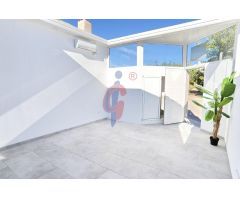 Espectacular bungalow en esquina en la urbanización El Moncayo, Guardamar del Segura