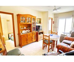 En venta apartamento de dos dormitorios con piscina en Guardamar del Segura