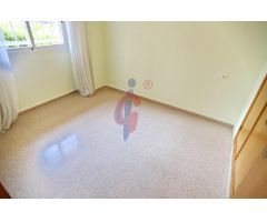 Bonito apartamento de 1 dormitorio con vistas al parque en Guardamar del Segura