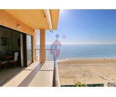 Exclusiva vivienda en primera línea de playa – Edificio Casablanca
