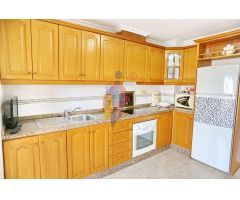 Apartamento con 3 dormitorios, 2 baños y piscina comunitaria Guardamar del Segura