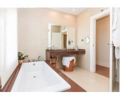 Chalet en Venta en Madrid de las Caderechas, Madrid