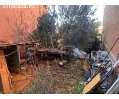 TERRENY EN VENDA AL CASC ANTIC