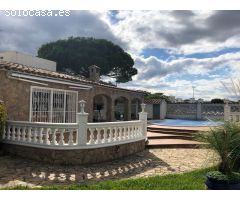 Villa de Lujo en Venta en Empuriabrava, Girona
