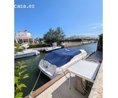 Chalet en Venta en Empuriabrava, Girona