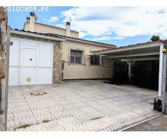 Chalet en Venta en Empuriabrava, Girona