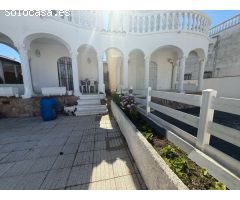Chalet en Venta en Empuriabrava, Girona