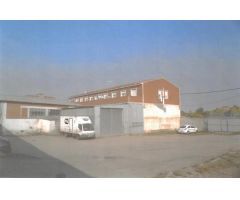 NAVE INDUSTRIAL (calle de la Enseñanza)