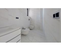 Villa de Lujo en Venta en Benalmádena Costa, Málaga