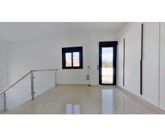 Villa de Lujo en Venta en Benalmádena Costa, Málaga