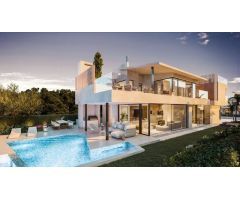 Villa de Lujo en Venta en Fuengirola, Málaga