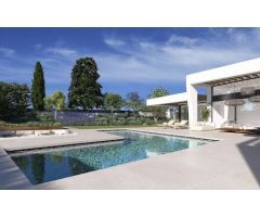 Villa de Lujo en Venta en San Pedro de Alcántara, Málaga