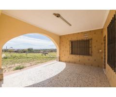 OPORTUNIDAD ÚNICA DE TENER TU CASA DE CAMPO CERCA DE ELCHE!!