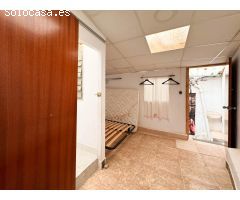 OPORTUNIDAD LOCAL CON PATIO. AHORA POR 20.000€ MENOS!!!! (POSIBILIDAD VIVIENDA)
