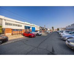 Nave Industrial en Perfecto Estado con Ubicación Estratégica en Sevilla