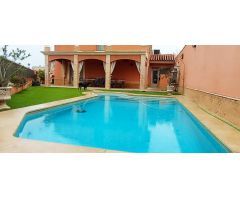 Chalet independiente en venta en Sanlúcar la Mayor
