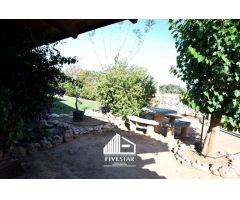 Chalet en Venta en Picassent, Valencia