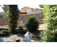 Chalet en Venta en La Albericia, Valencia