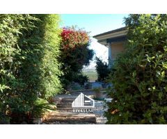 Chalet en Venta en La Albericia, Valencia