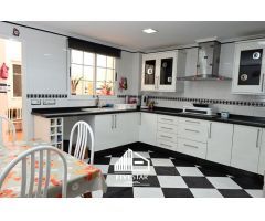 Chalet en Venta en Catadau, Valencia