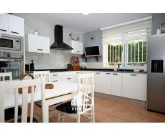 Chalet en Venta en Chiva de Morella, Valencia