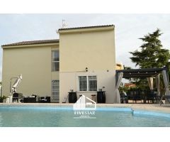 Chalet en Venta en Chiva de Morella, Valencia