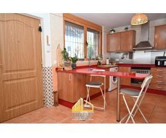 Chalet en Venta en Macastre, Valencia
