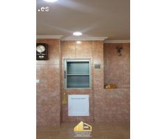 Villa de Lujo en Venta en Picassent, Valencia