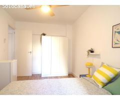 HABITACION MUY AMPLIA POR 345€