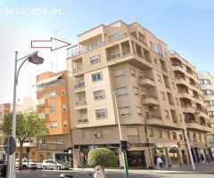 Fantástico ático en pleno corazón de Elche ciudad.