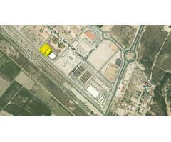 Se vende nave industrial en PolígonoSector 8 (San Fulgencio)