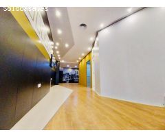 Se vende local comercial en avenida principal de Guardamar.