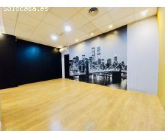 Se vende local comercial en avenida principal de Guardamar.