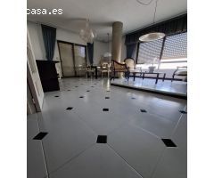 Amplio piso en excelente localización