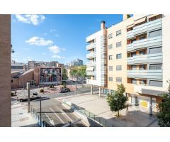 VENTA DE PLAZA DE PARKING PARA COCHE Y DOS MOTOS EN PLAÇA CULTURA DE LA PAU