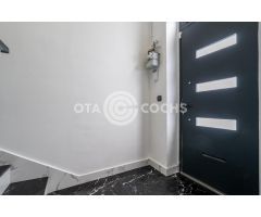 SE VENDE ESPECTACULAR CASA ADAOSADA TOTALMENTE REFORMADA EN REUS