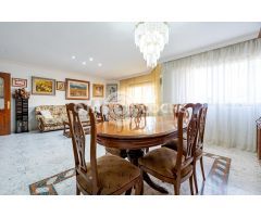 PLANTA BAJA CON TERRAZAS PARKING Y TRASTERO EN RIUDOMS
