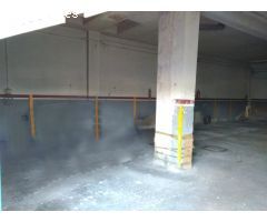 Planta baja de 218 m2 para Garaje o almacen.