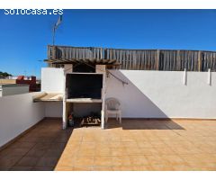 CASA CON TERRAZA EN PERFECTO ESTADO PARA ENTRAR A VIVIR