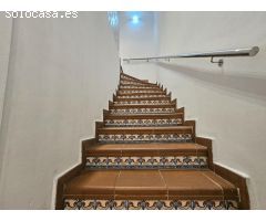 CASA CON TERRAZA EN PERFECTO ESTADO PARA ENTRAR A VIVIR
