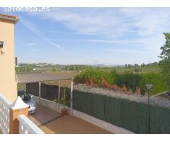 ESPECTACULAR chalet en CHIVA con todas las comodidades y piscina propia.