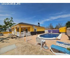CHALET EN MONTROY CON TODO TIPO DE EXTRAS!