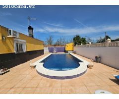 CHALET EN MONTROY CON TODO TIPO DE EXTRAS!