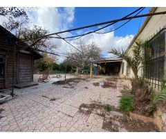 CASA DE CAMPO CON TERRENO en Pozo Estrecho
