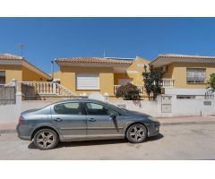 CHALET ADOSADO en El Estrecho de San Ginés