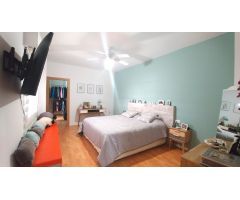 IMPRESIONANTE VIVIENDA SOBRE LOCAL COMERCIAL DIVIDIDO EN DOS NEGOCIOS