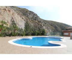APARTAMENTO CON AMPLIA TERRAZA Y VISTAS AL MAR EN URBANIZACION BELLATERRA