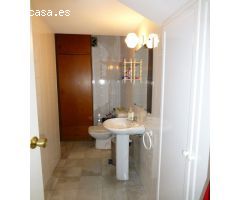 GRAN CASA EN EL CENTRO