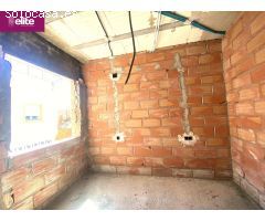 OPORTUNIDAD DE INVERSION CASA CON 5 APARTAMENTOS Y 3 PLAZAS DE GARAJE